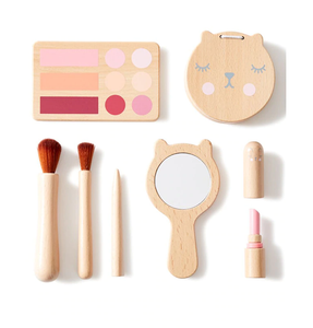 Wooden beauty playset