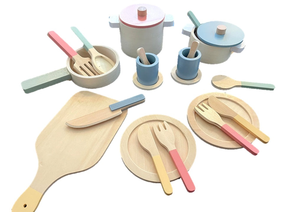 Wooden kitchen accessories